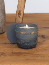 Load image into Gallery viewer, BERGAMOT IN BED - CONCRETE CANDLE - CHARCOAL (9oz)
